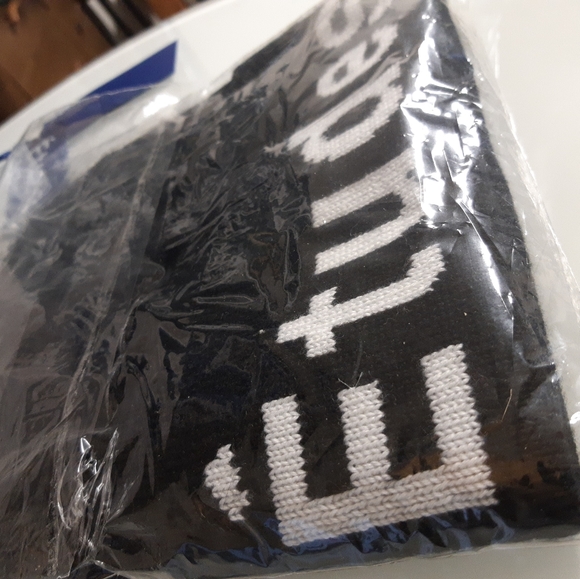 Etudes Studio Moon Black Hat NWT - Picture 3 of 4